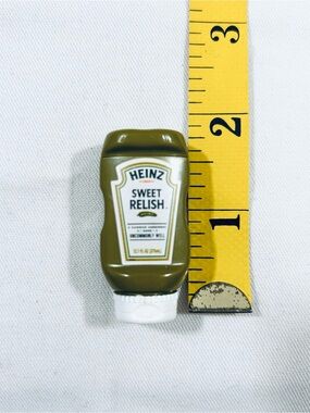 Zuru Mini Series-3 Heinz Sweet Relish Bottle Toys 1.75” Tall Plastic Green Khaki